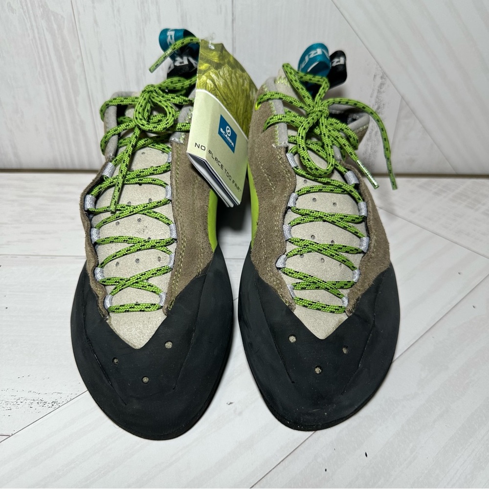 COPY - MAESTRO MID ECO ROCK CLIMBING SHOES SIZE 8 WOMEN - Picture 2 of 6